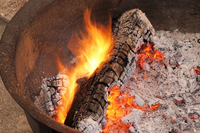 cendre casserole brûlée